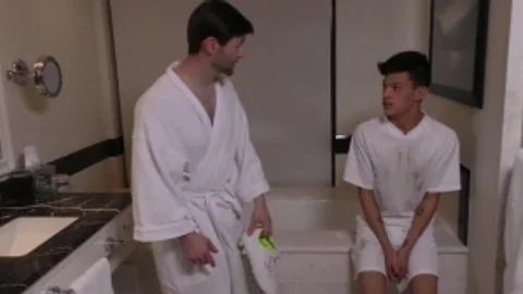 baths Time - Xander Brave and Dennis West anal hammer