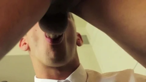 Cum Fu - American Eric East & athletic Jessie Lee massage