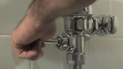 Tommy Defendi Mike Dozer Urinal pound