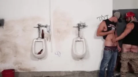 Rednecks - Femdom Scene