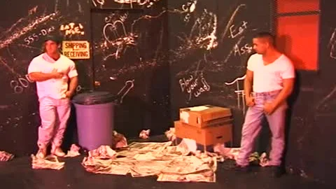 Tom Katt pound